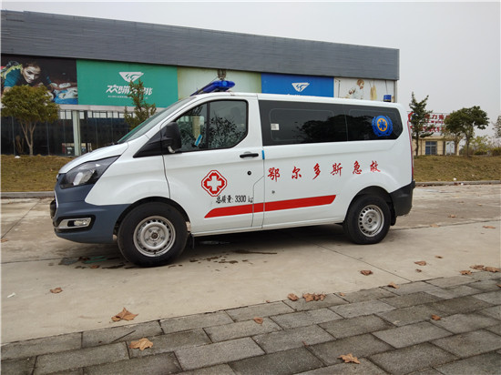 自動檔救護(hù)車 全順救護(hù)車廠家報(bào)價(jià)15271321777