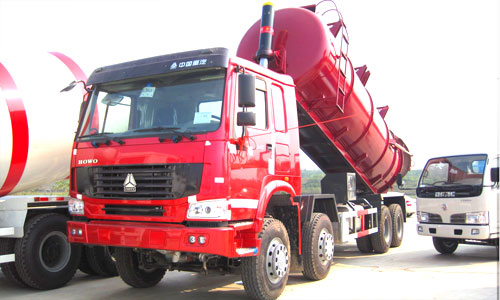 重汽毫沃前四后八下灰車