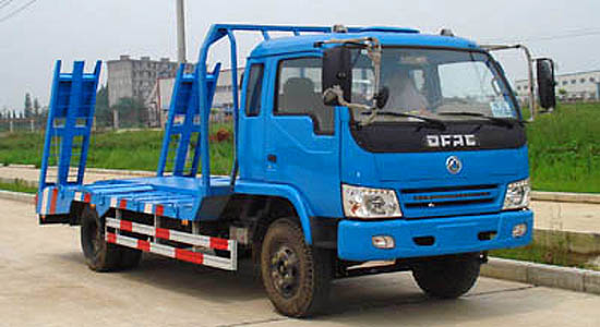 東風(fēng)勁卡平板運(yùn)輸車(chē)