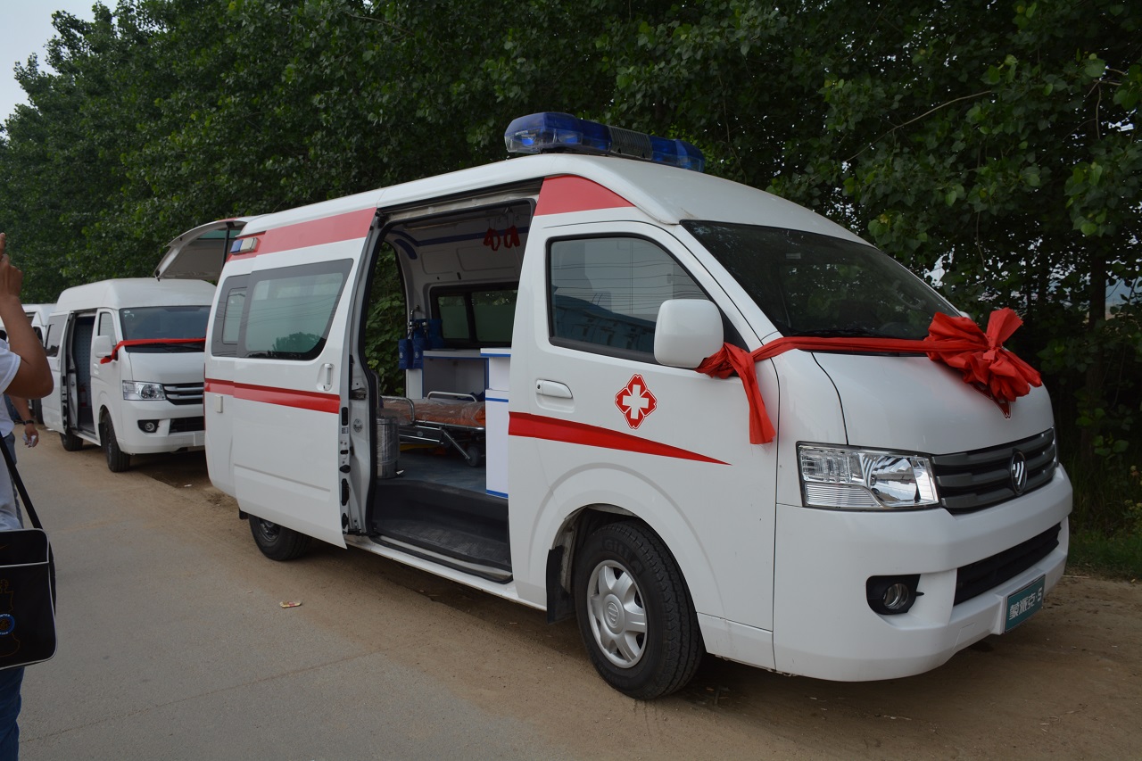 福田風景救護車-轉(zhuǎn)送型救護車