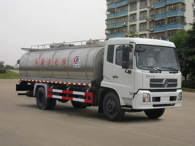 8到10噸鮮奶運(yùn)輸車